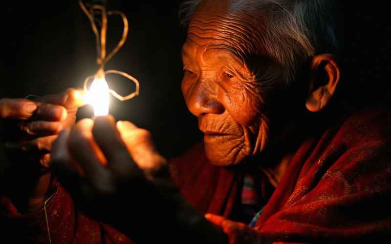 灯火不熄爱长明