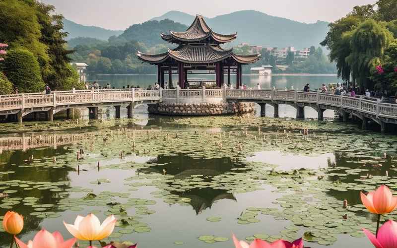 南湖景點魅力自然，歷史文化深情浸潤