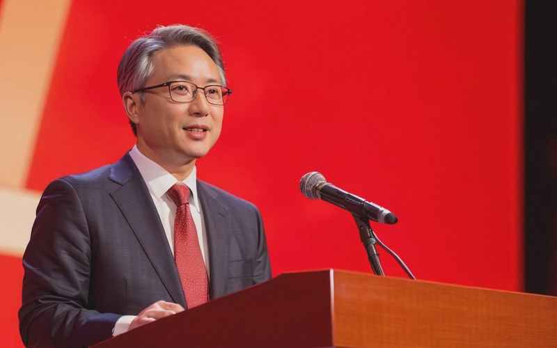 《激荡四十年》·国企风云录