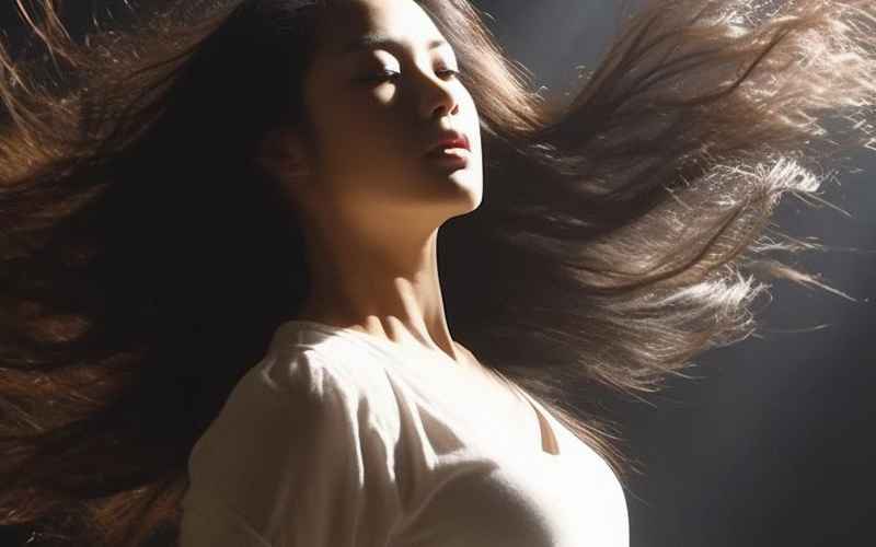 与光同行的逆风少女