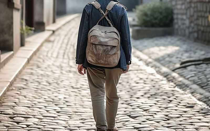 青果巷旧日烟云里的暖光与家书